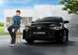 Nuova Toyota Yaris Ativ - Foto
