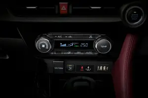 Nuova Toyota Yaris Ativ - Foto