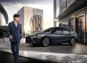Nuova Toyota Yaris Ativ - Foto