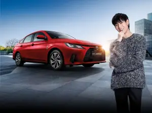Nuova Toyota Yaris Ativ - Foto