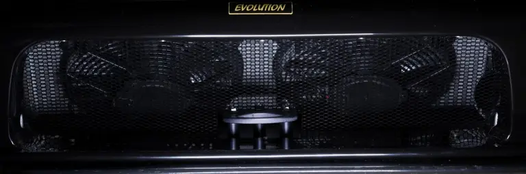 Nuova Ultima Evolution - 2