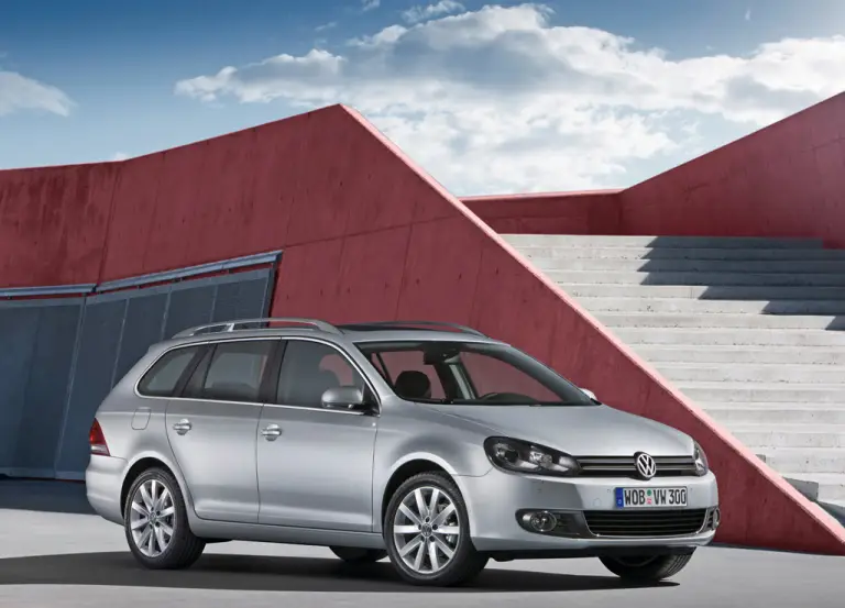 Nuova Volkswagen Golf Variant - 8