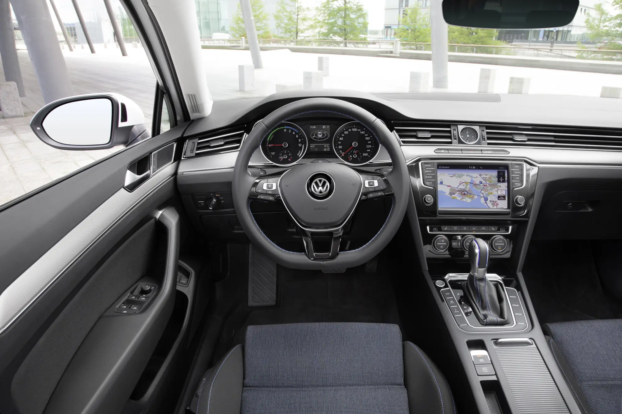 Nuova Volkswagen Passat GTE e Passat Variant GTE - 6