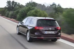 Nuova Volkswagen Passat - Prova su Strada - 6