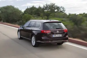 Nuova Volkswagen Passat - Prova su Strada