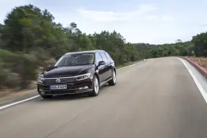 Nuova Volkswagen Passat - Prova su Strada