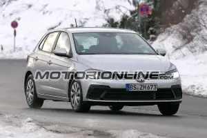 Nuova Volkswagen Polo 2021 - prime foto spia 
