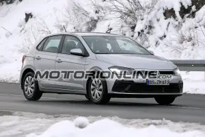 Nuova Volkswagen Polo 2021 - prime foto spia 