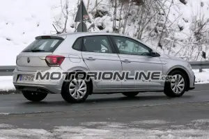 Nuova Volkswagen Polo 2021 - prime foto spia 