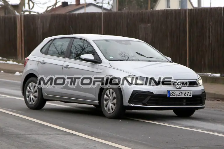 Nuova Volkswagen Polo 2021 - prime foto spia  - 16