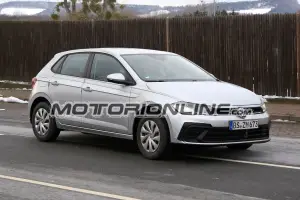 Nuova Volkswagen Polo 2021 - prime foto spia 
