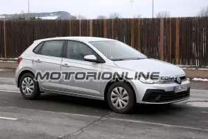Nuova Volkswagen Polo 2021 - prime foto spia 