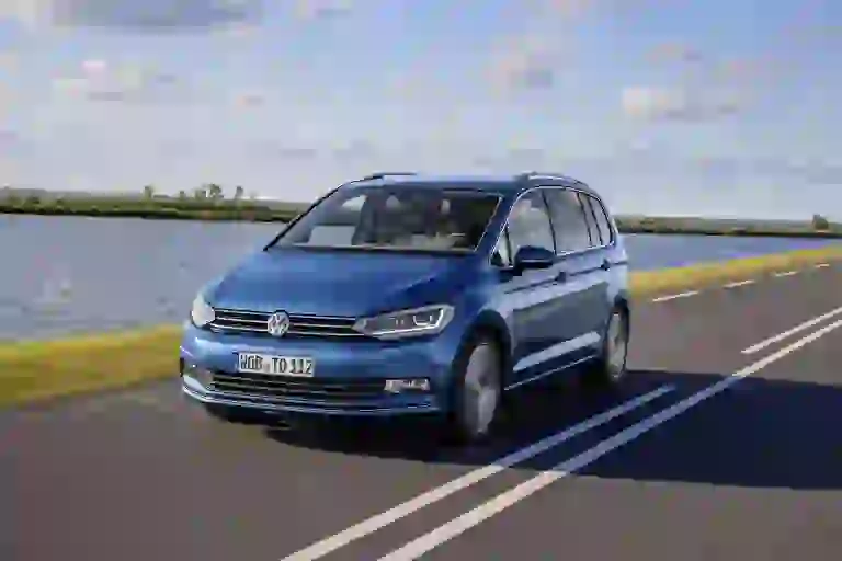 Nuova Volkswagen Touran - 12