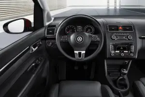 Nuova Volkswagen Touran 2011 - 18