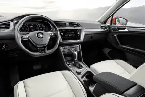 Nuova Volkswagent Tiguan Allspace Salone di Detroit 2017