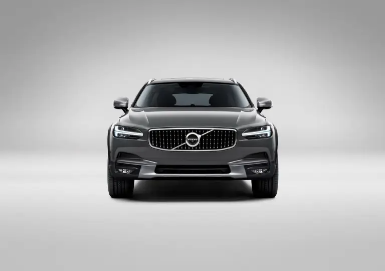 Nuova Volvo V90 Cross Country - 12