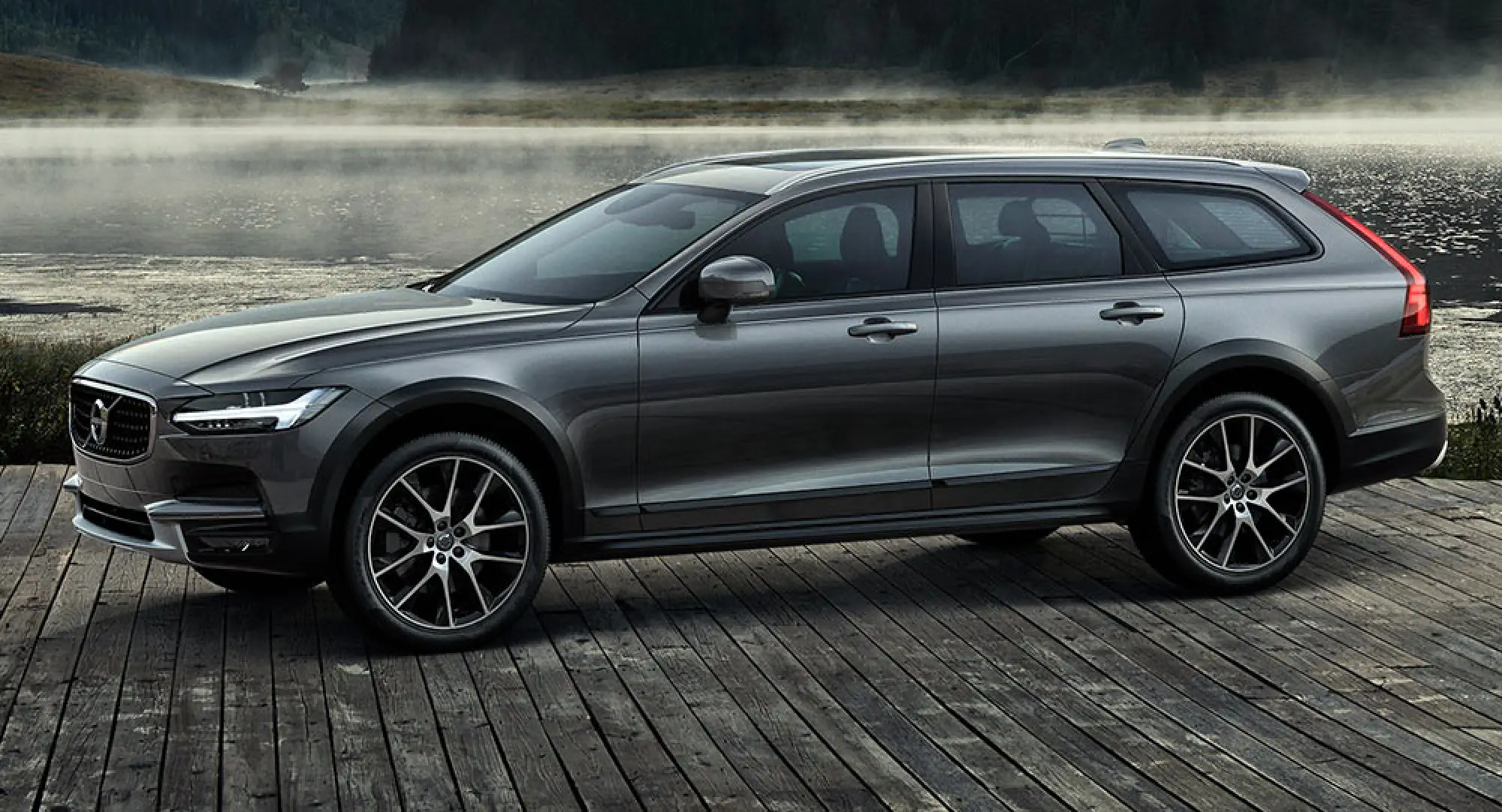 Nuova Volvo V90 Cross Country - 1