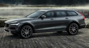 Nuova Volvo V90 Cross Country