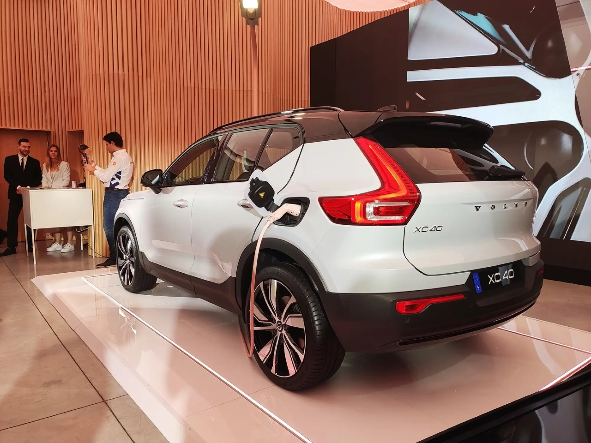 Nuova Volvo XC40 Recharge  - 7