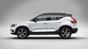 Nuova Volvo XC40 T5 elettrica 2020 - Foto gallery
