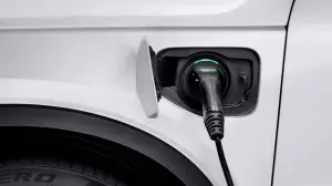 Nuova Volvo XC40 T5 elettrica 2020 - Foto gallery