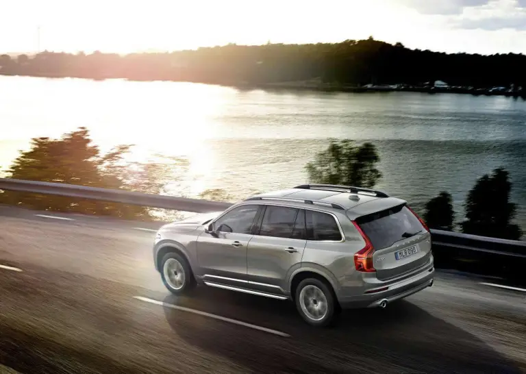 Nuova Volvo XC90 - 2