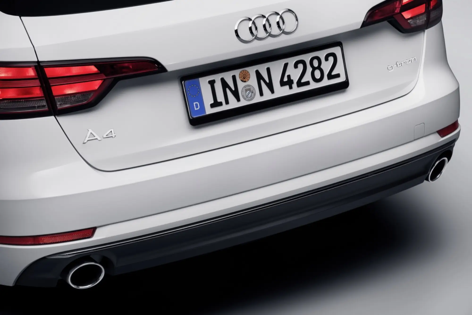 Nuove Audi A4 Avant g-tron e A5 Sportback g-tron - 4