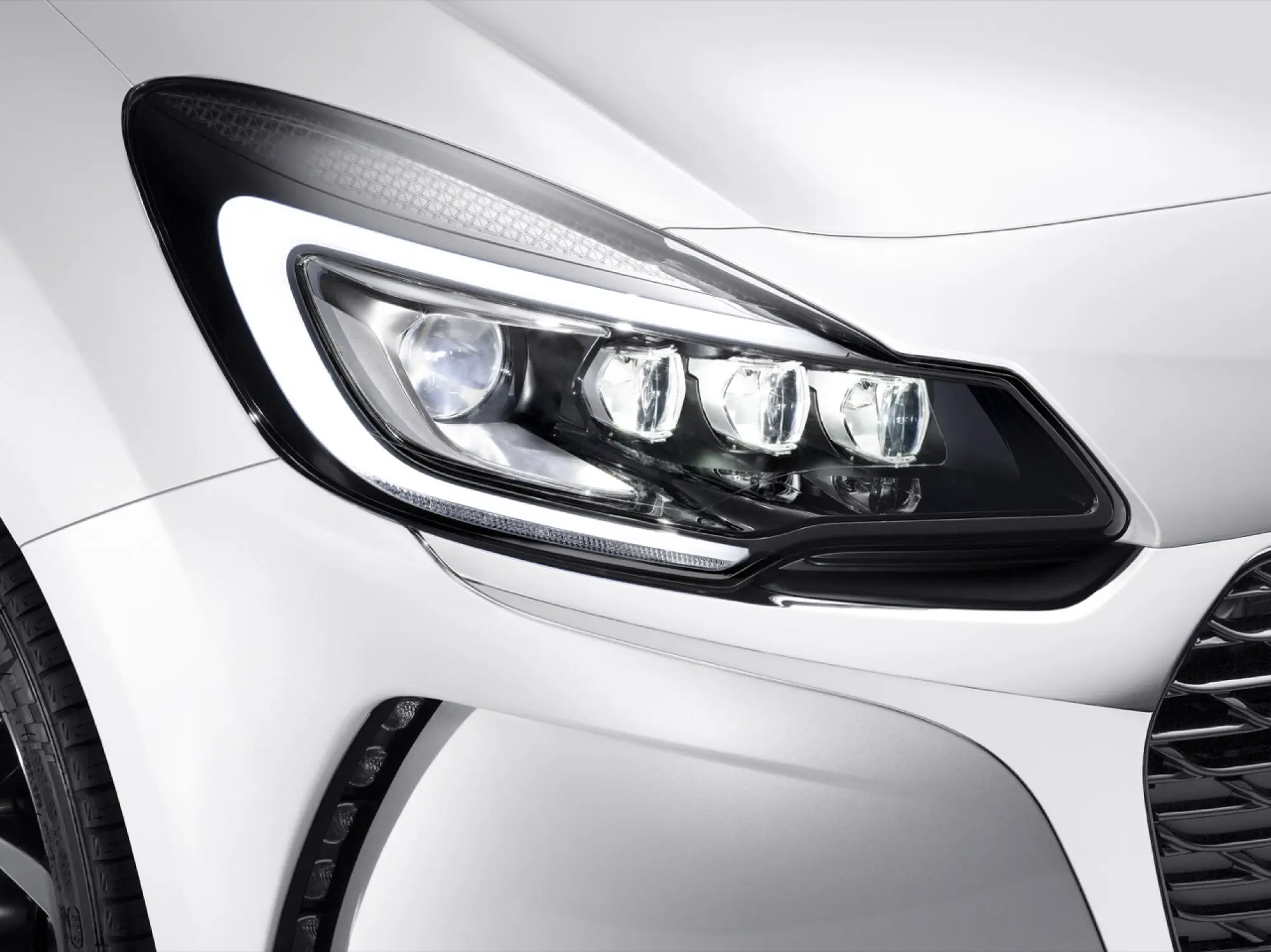 Nuove DS 3 e DS 3 Cabrio - nuova galleria - 11