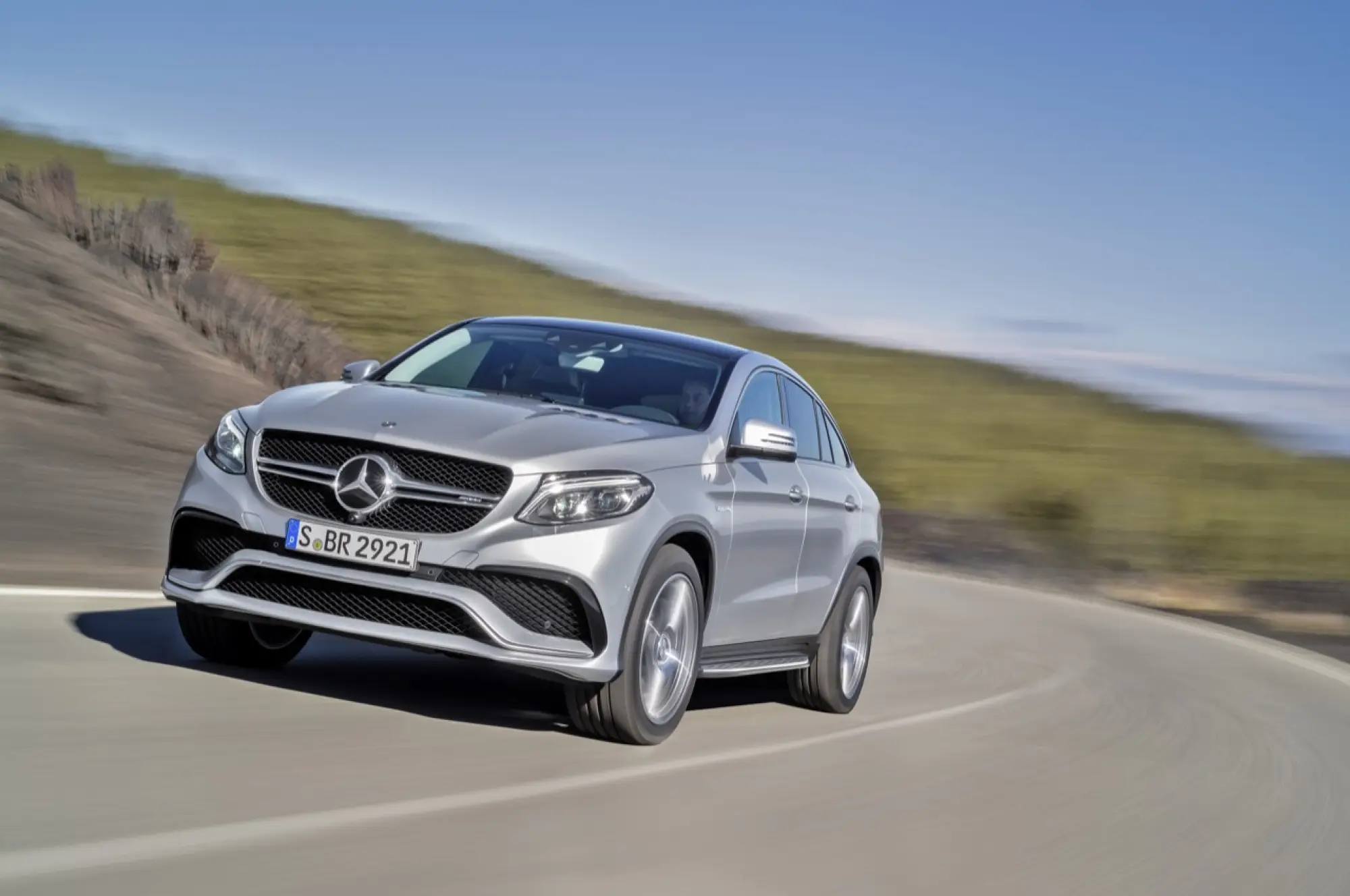 Nuove Mercedes Classe A, GLC e GLE Coupe - 12