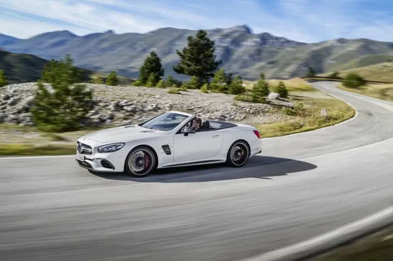 Nuove Mercedes SLC, SL e Classe S Cabrio - 38