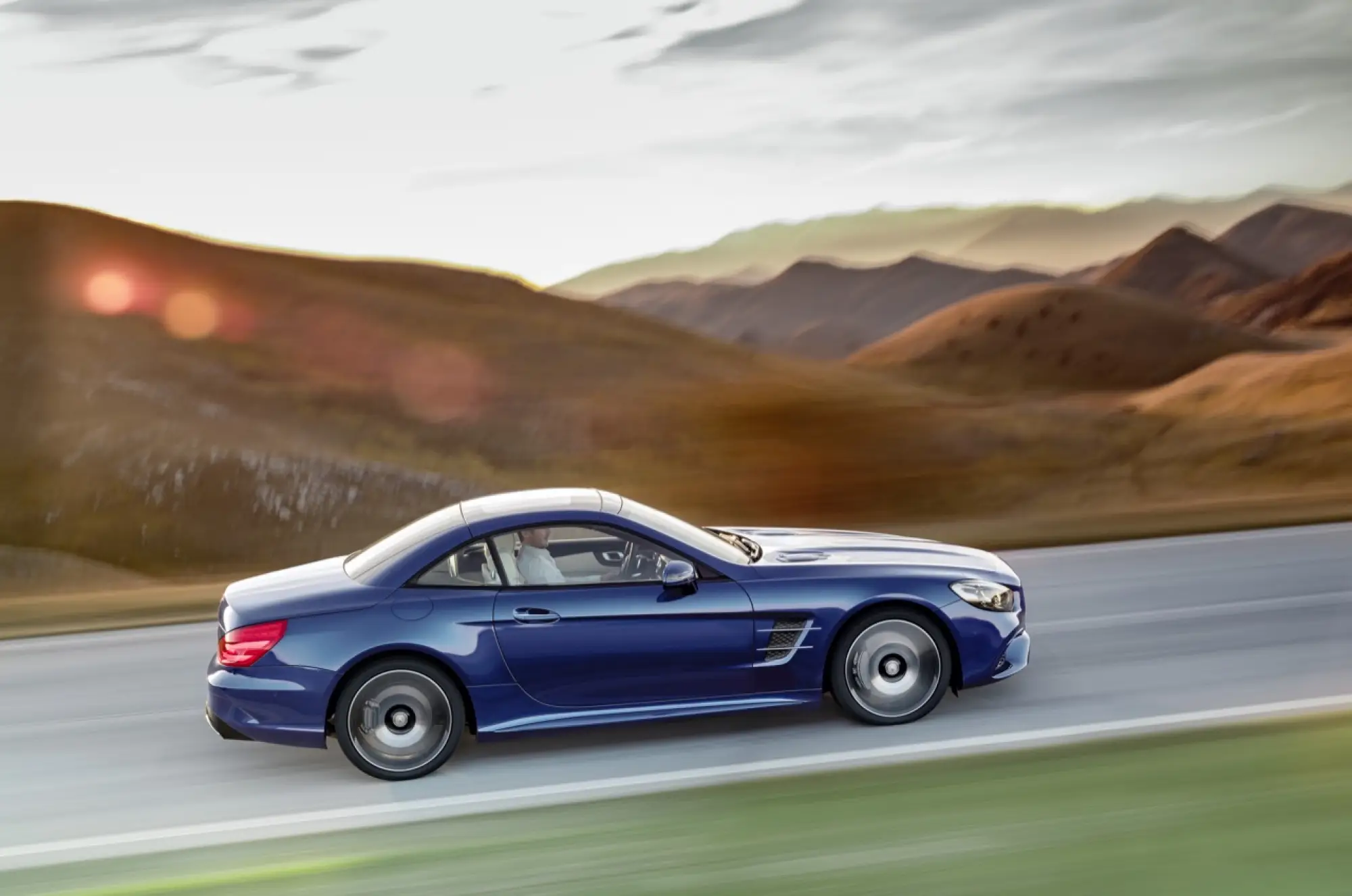 Nuove Mercedes SLC, SL e Classe S Cabrio - 52