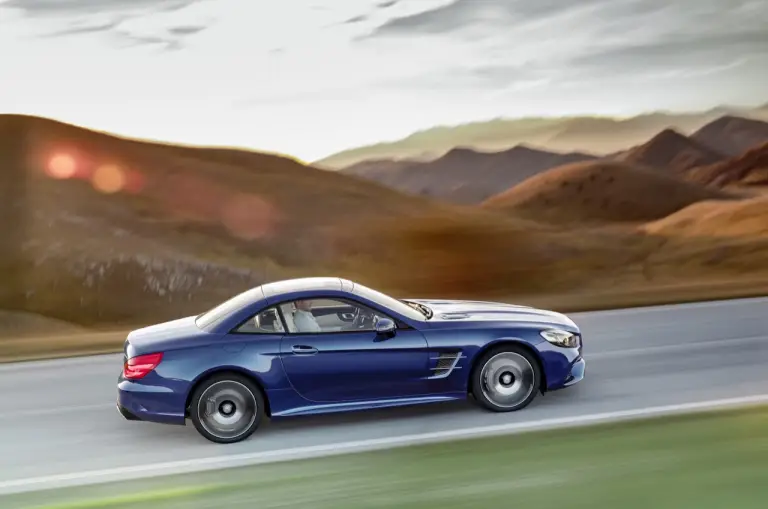 Nuove Mercedes SLC, SL e Classe S Cabrio - 52