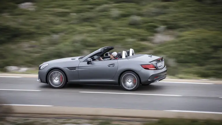 Nuove Mercedes SLC, SL e Classe S Cabrio - 8