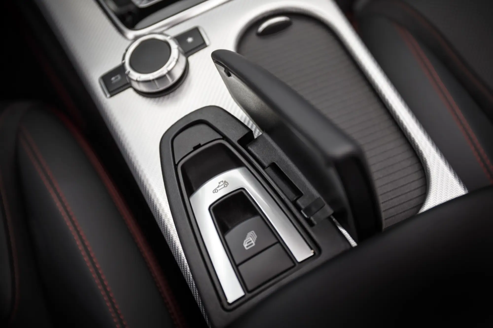 Nuove Mercedes SLC, SL e Classe S Cabrio - 18