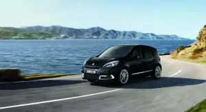 Nuove Renault Xmod e Scénic 2012