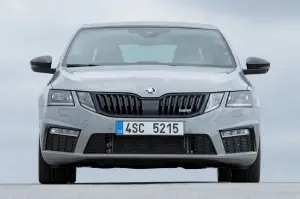 Nuove Skoda Octavia RS e Scout