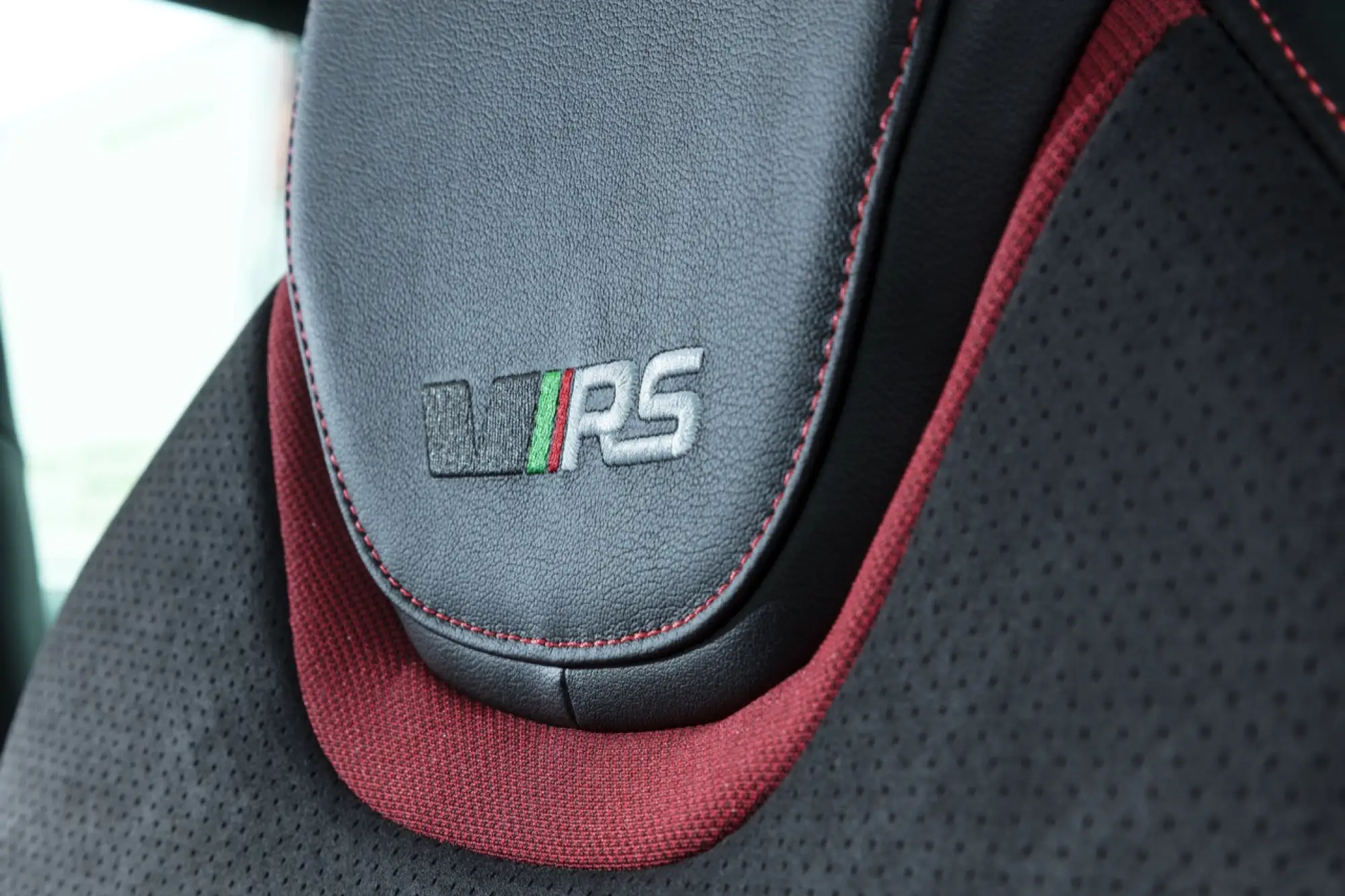 Nuove Skoda Octavia RS e Scout - 17