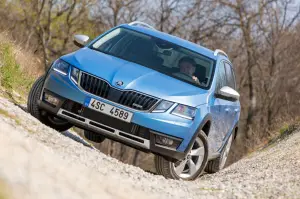 Nuove Skoda Octavia RS e Scout