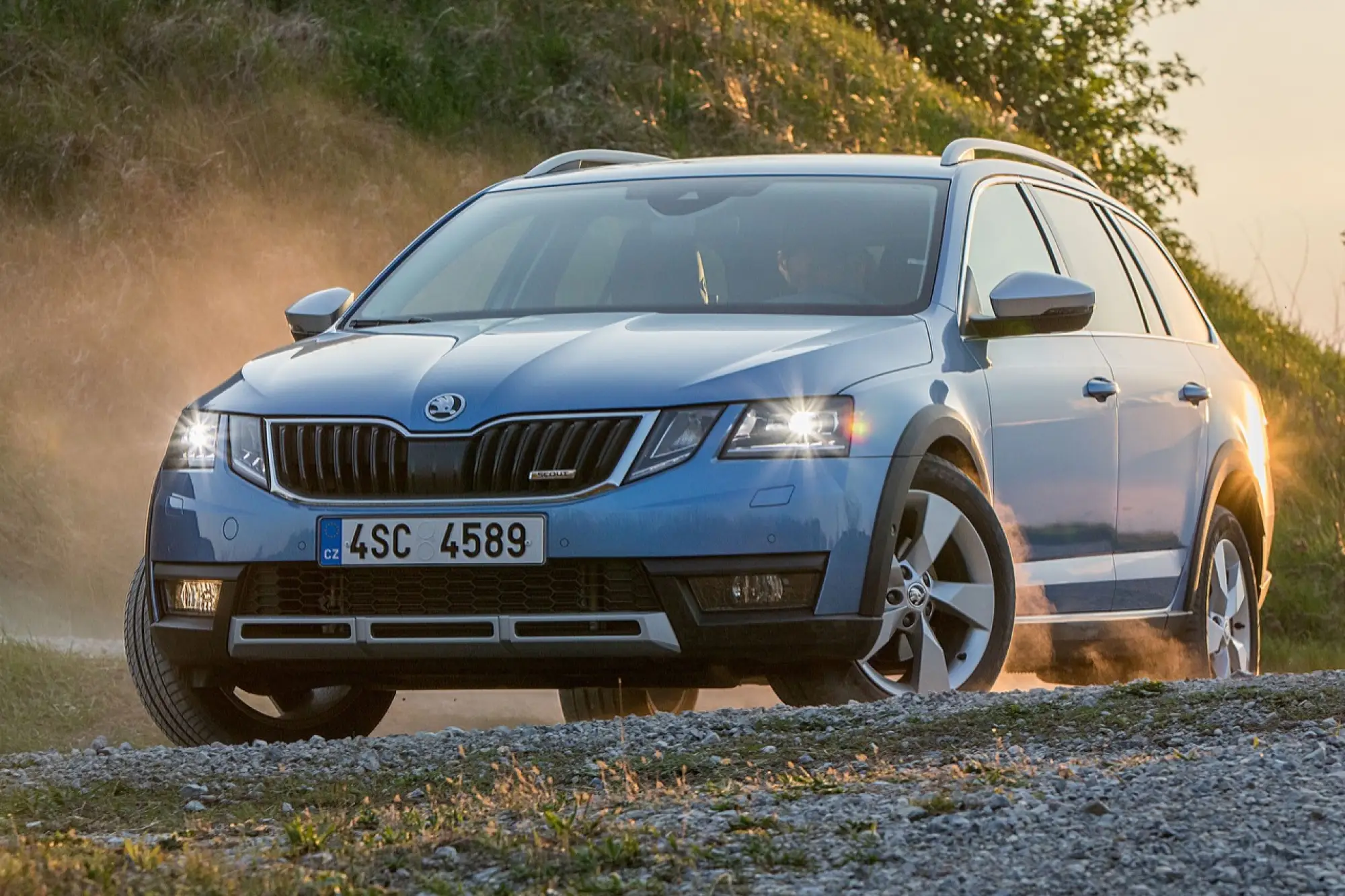 Nuove Skoda Octavia RS e Scout - 32