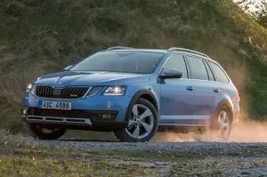 Nuove Skoda Octavia RS e Scout