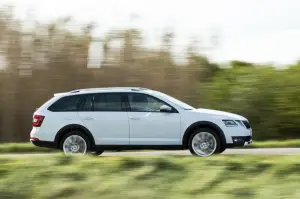 Nuove Skoda Octavia RS e Scout - 36