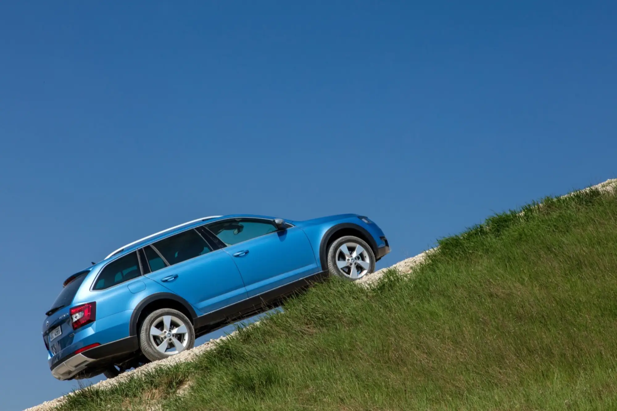 Nuove Skoda Octavia RS e Scout - 49