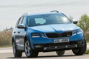 Nuove Skoda Octavia RS e Scout