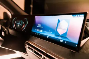Nuovo BMW iDrive - CES 2021