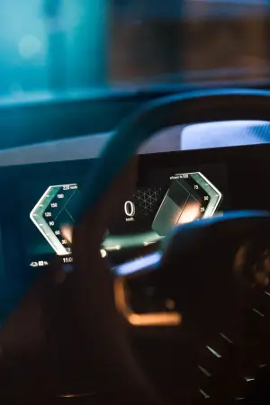 Nuovo BMW iDrive - CES 2021