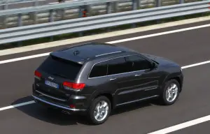 Nuovo Jeep Grand Cherokee 2014 - 23