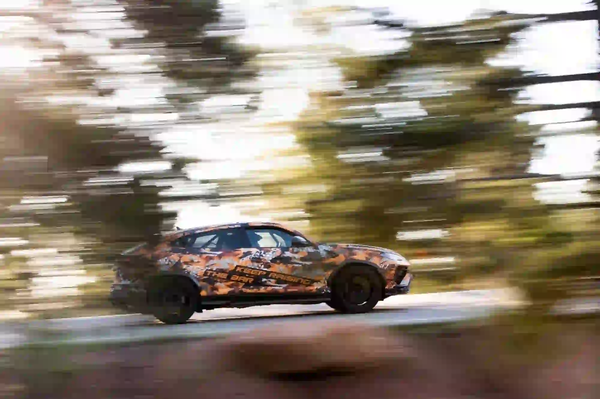 Nuovo Lamborghini Urus record Pikes Peak - Foto - 5