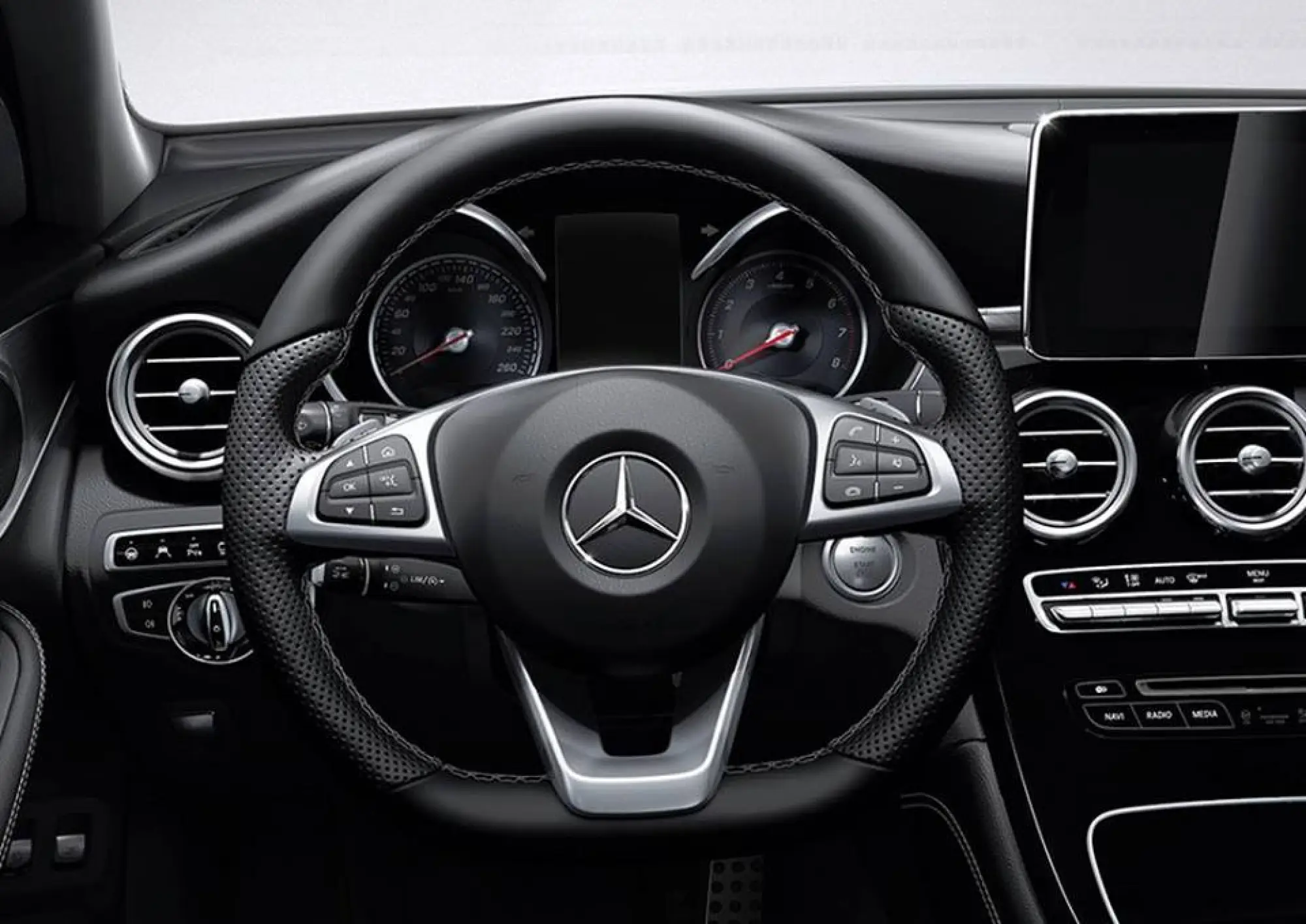 Nuovo Mercedes GLC - 5