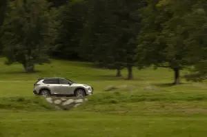 Nuovo Nissan X-Trail strade europee - Foto