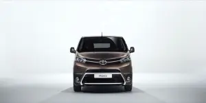 Nuovo Toyota Proace 2016